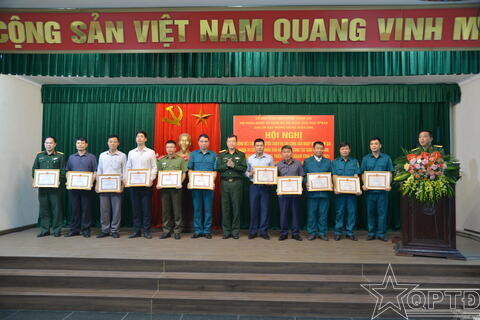 Huyện Thanh Oai tổng kết công tác tuyển quân, giáo dục quốc phòng-an ninh và phòng không nhân dân