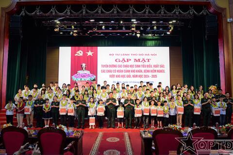 Nổi bật