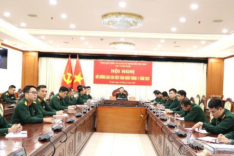 Hội nghị báo cáo viên toàn quân tháng 11