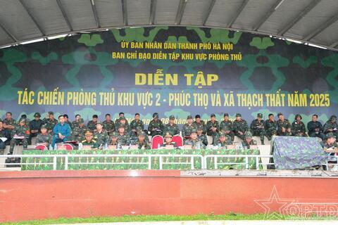 Sơ duyệt diễn tập bắn đạn hơi trong chiến đấu tiến công địch đổ bộ đường không