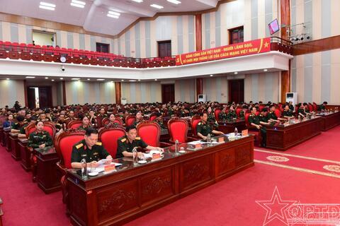 Nổi bật