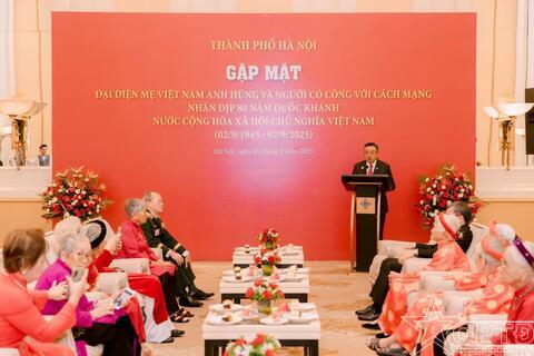 Thành phố Hà Nội gặp mặt, tri ân Mẹ Việt Nam Anh hùng, người có công với cách mạng nhân dịp 80 năm Quốc khánh 2-9
