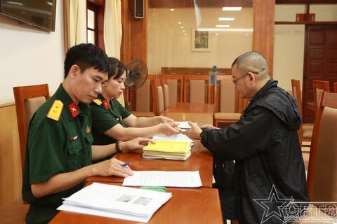 Ban CHPTKV 3 – Hồng Hà chi trả trợ cấp cho các đối tượng