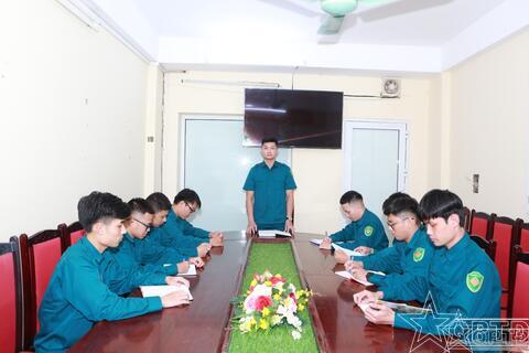 Dân quân phường Ba Đình phục vụ tốt nhiệm vụ A80