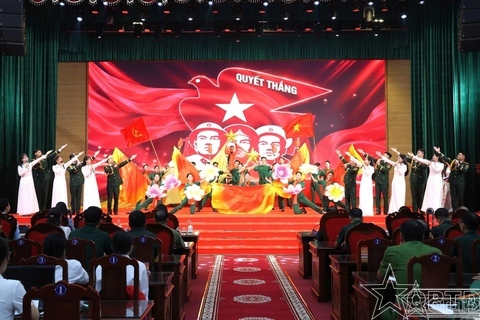 Lan toả rộng khắp truyền thống “Quyết tử để Tổ quốc quyết sinh” của LLVT Thủ đô
