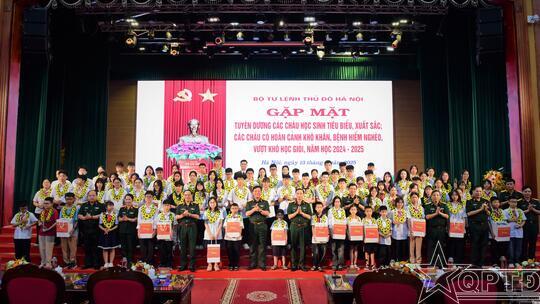 <a href="/quoc-phong-an-ninh/cong-tac-dang-cong-tac-chinh-tri" title="Công tác Đảng - Công tác Chính trị" rel="dofollow">Công tác Đảng - Công tác Chính trị</a>