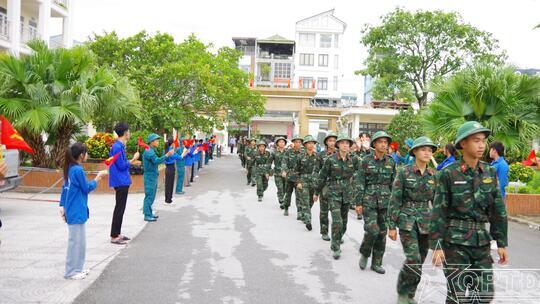 <a href="/quoc-phong-an-ninh/hau-phuong-quan-doi2" title="Hậu phương quân đội" rel="dofollow">Hậu phương quân đội</a>