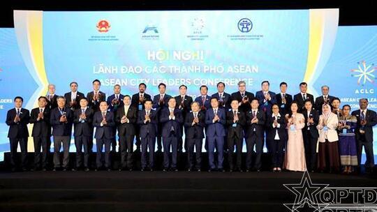 <a href="/thoi-su-chinh-tri/trong-nuoc" title="Trong nước" rel="dofollow">Trong nước</a>