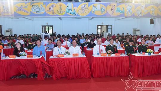 <a href="/quoc-phong-an-ninh" title="Quốc phòng-An ninh" rel="dofollow">Quốc phòng-An ninh</a>