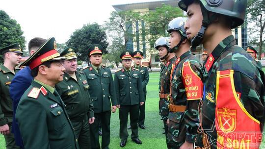 <a href="/thoi-su-chinh-tri" title="Thời sự-Chính trị" rel="dofollow">Thời sự-Chính trị</a>