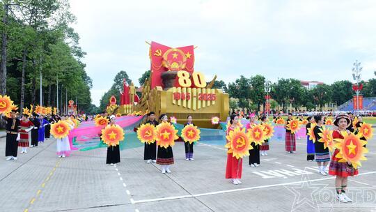 <a href="/thoi-su-chinh-tri/trong-nuoc" title="Trong nước" rel="dofollow">Trong nước</a>