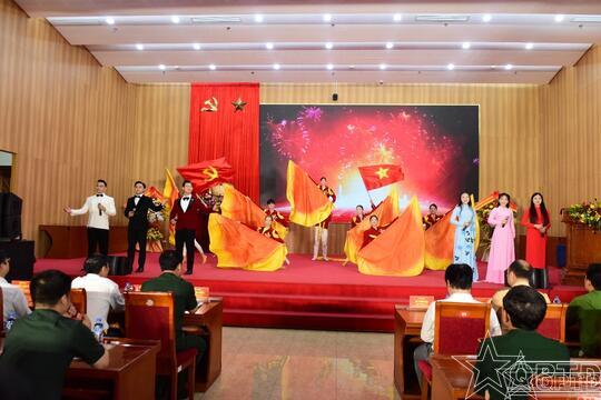 Nổi bật