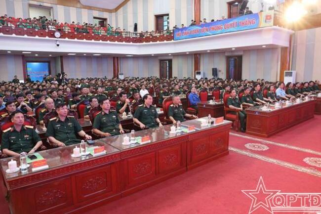 Nổi bật