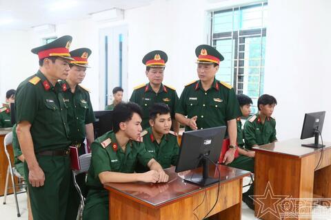 Học và làm theo Bác để xây dựng Trường Quân sự chính quy, mẫu mực