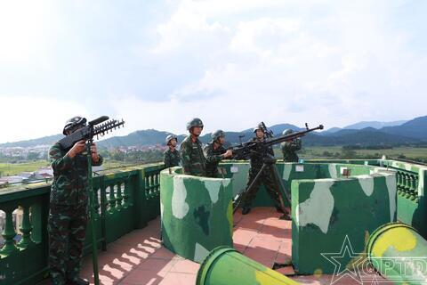 Luyện giỏi, rèn nghiêm,  vững vàng thế trận phòng thủ