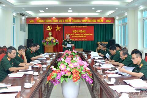 Lãnh đạo hoàn thành toàn diện  nhiệm vụ chính trị trọng tâm