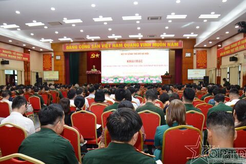 Tập huấn công tác tuyển chọn, gọi công dân nhập ngũ năm 2027