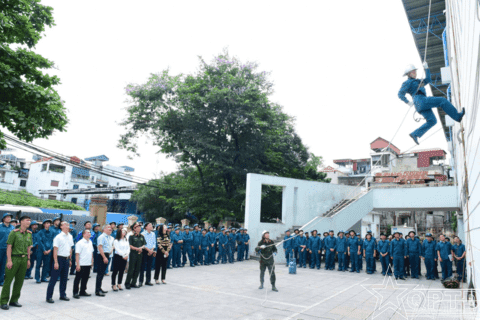 Phường Tương Mai Huấn luyện Đội xung kích PCTT&TKCN năm 2026