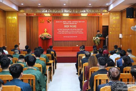 Phường Thanh Liệt gặp mặt, động viên công dân nhập ngũ năm 2026