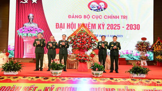 <a href="/quoc-phong-an-ninh" title="Quốc phòng-An ninh" rel="dofollow">Quốc phòng-An ninh</a>