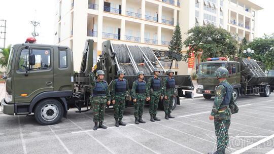 <a href="/quoc-phong-an-ninh/huan-luyen-sscd" title="Huấn luyện SSCĐ" rel="dofollow">Huấn luyện SSCĐ</a>