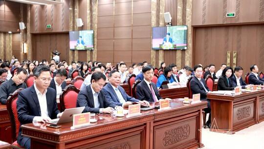 <a href="/thoi-su-chinh-tri" title="Thời sự-Chính trị" rel="dofollow">Thời sự-Chính trị</a>