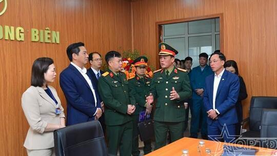 <a href="/thoi-su-chinh-tri" title="Thời sự-Chính trị" rel="dofollow">Thời sự-Chính trị</a>