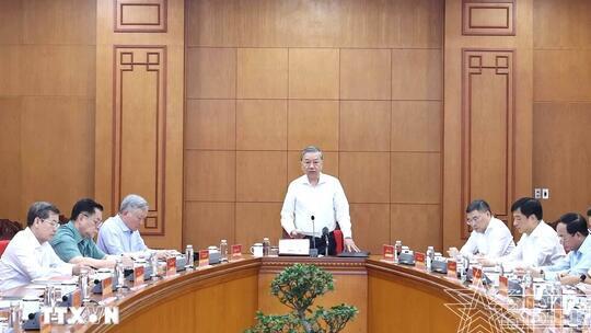 <a href="/thoi-su-chinh-tri" title="Thời sự-Chính trị" rel="dofollow">Thời sự-Chính trị</a>