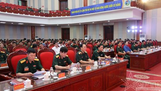 <a href="/quoc-phong-an-ninh/cong-tac-dang-cong-tac-chinh-tri" title="Công tác Đảng - Công tác Chính trị" rel="dofollow">Công tác Đảng - Công tác Chính trị</a>