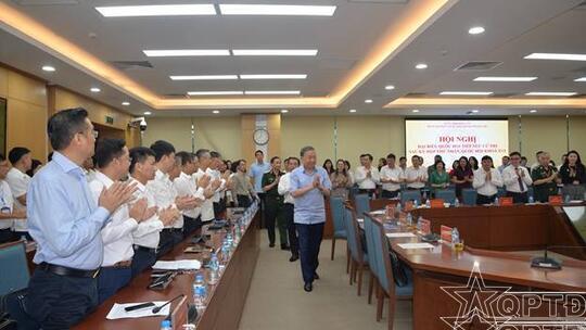<a href="/thoi-su-chinh-tri/trong-nuoc" title="Trong nước" rel="dofollow">Trong nước</a>