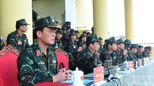 <a href="/quoc-phong-an-ninh/xay-dung-don-vi" title="Xây dựng đơn vị" rel="dofollow">Xây dựng đơn vị</a>