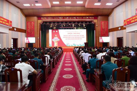 Nổi bật